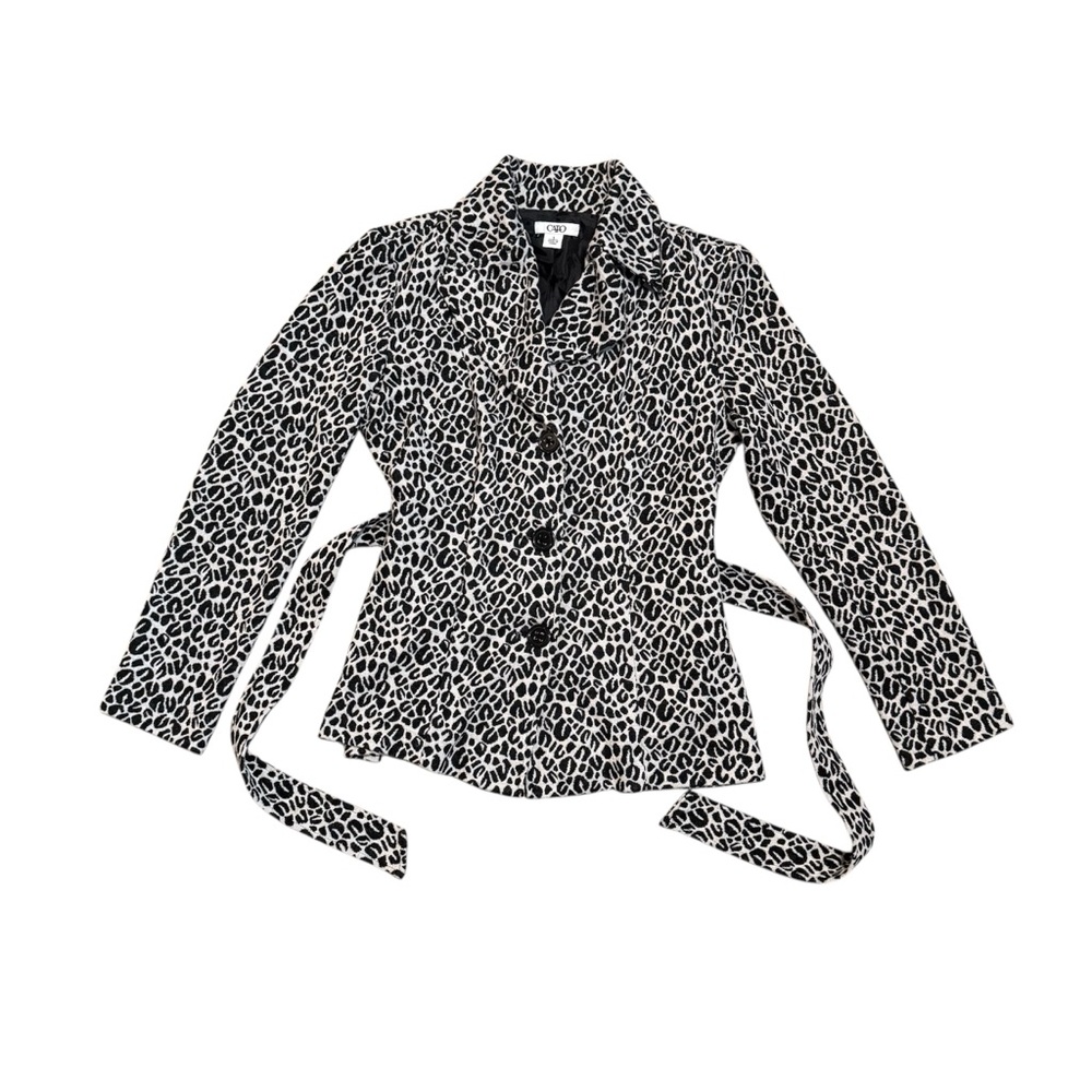 Snow leopard pattern blazer style coat